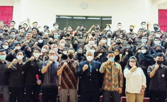 penglepasan-mahasiswa-kknt-2022-750x345