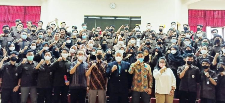 penglepasan-mahasiswa-kknt-2022-750x345