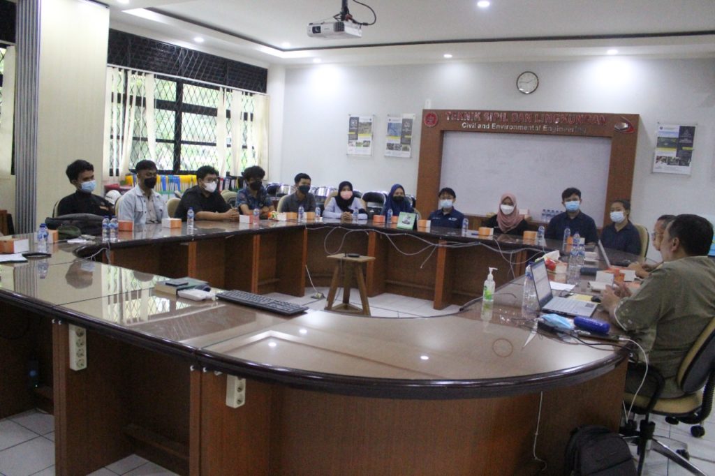 AkreditasiS2-Image-2022-01-24-at-11.20.07-1024x682